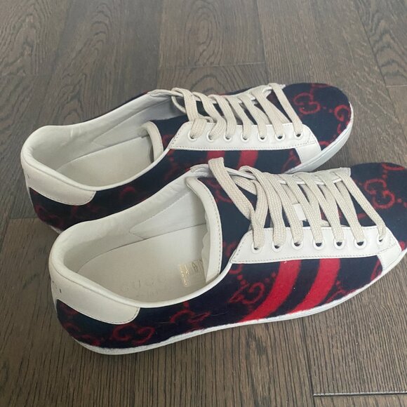 GUCCI SNEAKERS - Picture 2 of 7